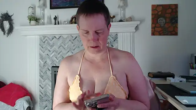 AuroraWillows online show from 03-25-26, 10:43