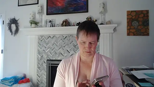 AuroraWillows online show from 07-11-26, 10:22