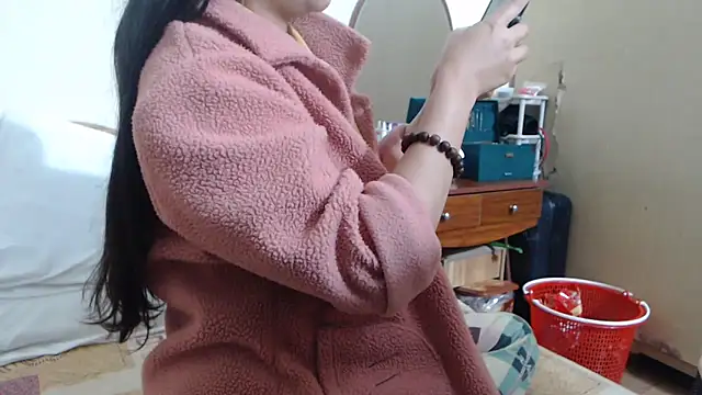 Snapshot of Beauty_Asian_Tina chatting on 01-18-26, 09:29 Beauty Asian Tina online show from 01-18-26, 09:29