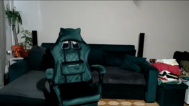 JoannaAndNeighbour online show from 03-14-26, 06:30