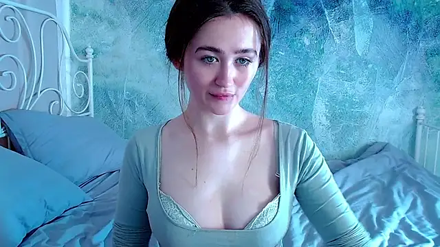 millllina online show from 03-18-26, 09:45