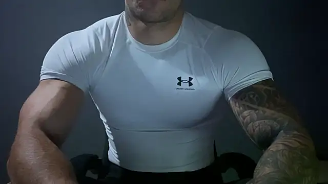 Snapshot of Mr_YourGod chatting on 12-02-24, 05:59 Mr YourGod online show from 12-02-24, 05:59