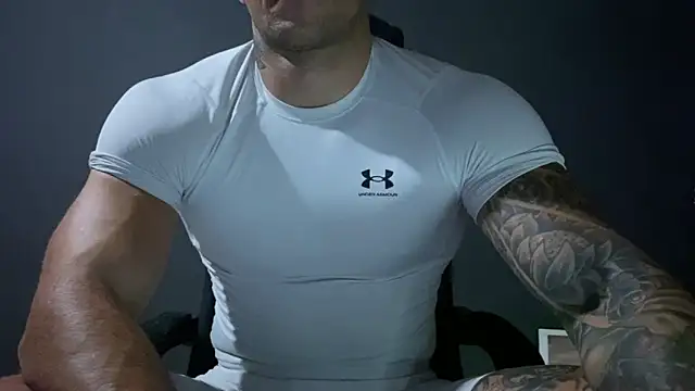 Snapshot of Mr_YourGod chatting on 12-07-24, 08:00 Mr YourGod online show from 12-07-24, 08:00