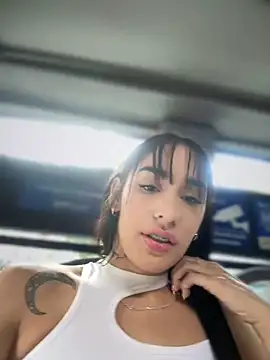 Snapshot of __IRIS__ chatting on 01-24-25, 08:32 IRIS online show from 01-24-25, 08:32