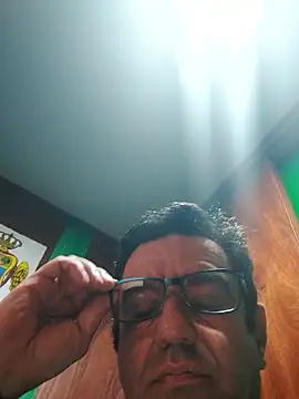 FernandoReuterG online show from 01-15-26, 01:05