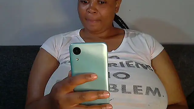 Snapshot of Sexy-queen99xx chatting on 10-27-25, 07:56 Sexy-queen99xx online show from 10-27-25, 07:56