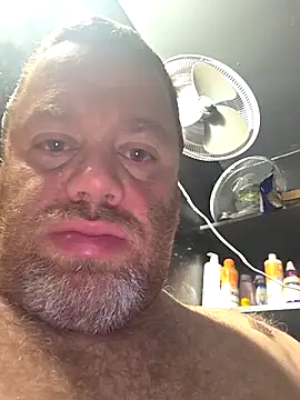 Snapshot of Bagod1984 chatting on 12-14-25, 08:41 Bagod1984 online show from 12-14-25, 08:41