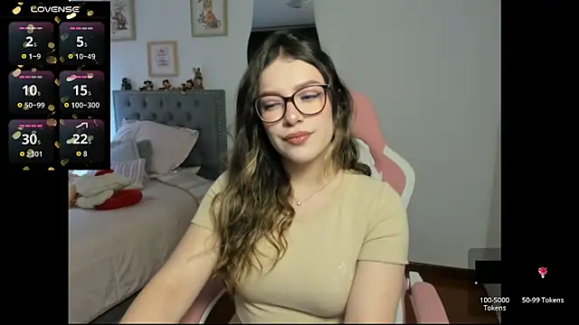 Snapshot of samysweet_8 chatting on 09-13-25, 01:44 samysweet 8 online show from 09-13-25, 01:44