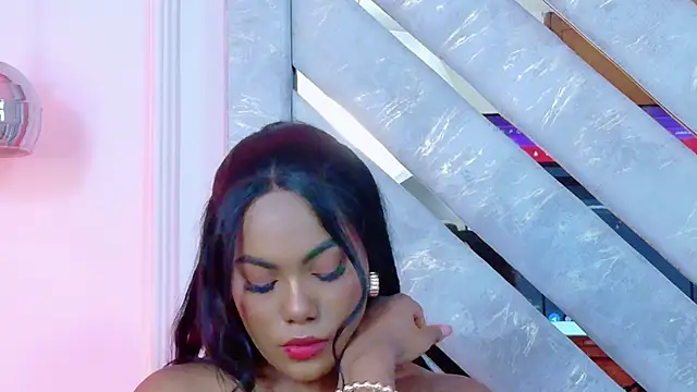 Snapshot of Sara_Boom chatting on 12-03-25, 02:48 Sara Boom online show from 12-03-25, 02:48