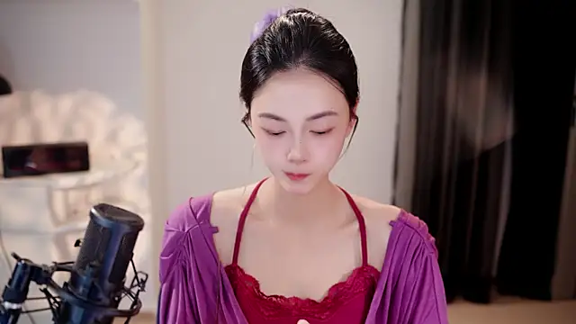 Snapshot of Ocean--Lili chatting on 06-16-26, 02:09 Ocean--Lili online show from 06-16-26, 02:09