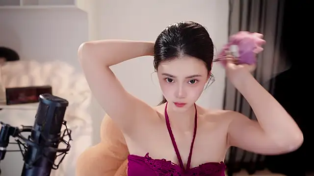 Snapshot of Ocean--Lili chatting on 06-19-26, 02:43 Ocean--Lili online show from 06-19-26, 02:43
