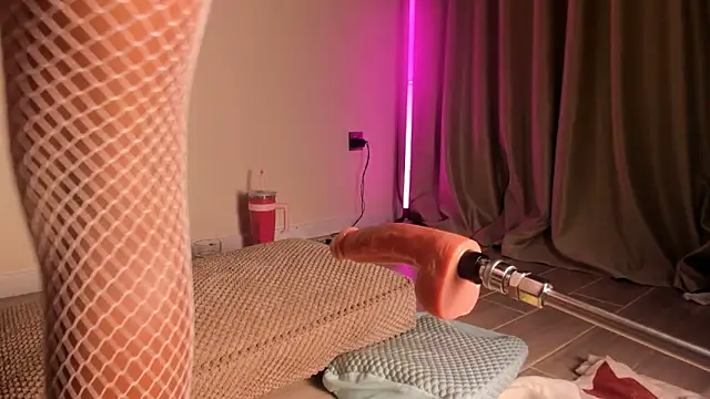 sugar-mirie online show from 01-09-25, 05:00