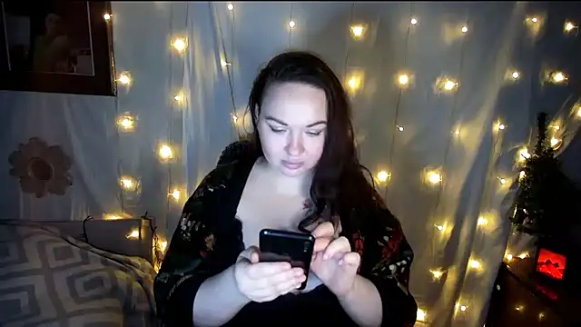 Victoria Marks online show from 12-05-24, 06:11