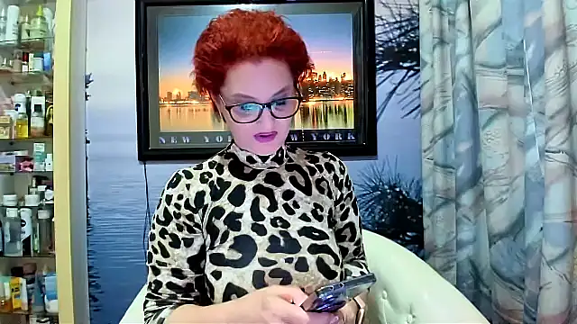 Snapshot of Mature4you44 chatting on 01-28-25, 08:57 Mature4you44 online show from 01-28-25, 08:57