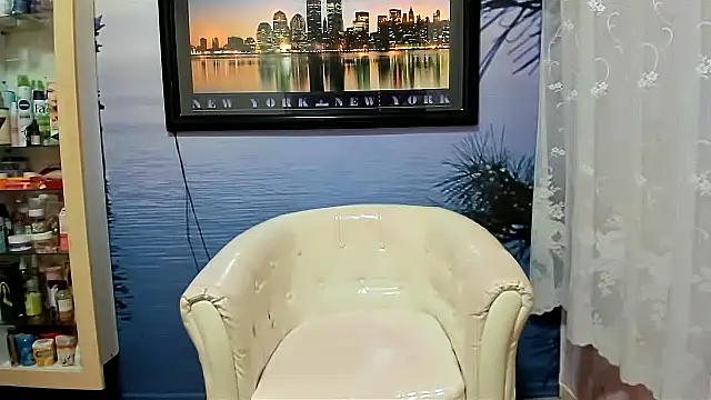 Snapshot of Mature4you44 chatting on 01-31-25, 11:03 Mature4you44 online show from 01-31-25, 11:03