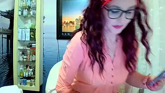 Snapshot of Mature4you44 chatting on 03-11-25, 09:24 Mature4you44 online show from 03-11-25, 09:24