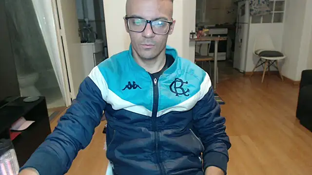 guachin hunk online show from 05-06-26, 03:57