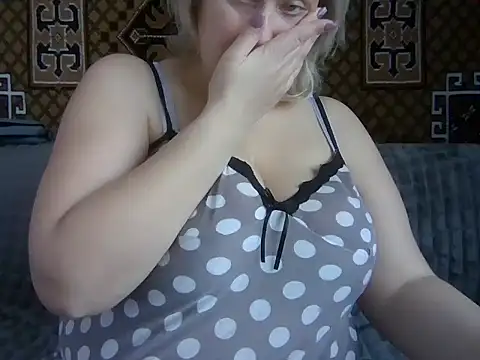 Diana Britt online show from 03-05-25, 06:12