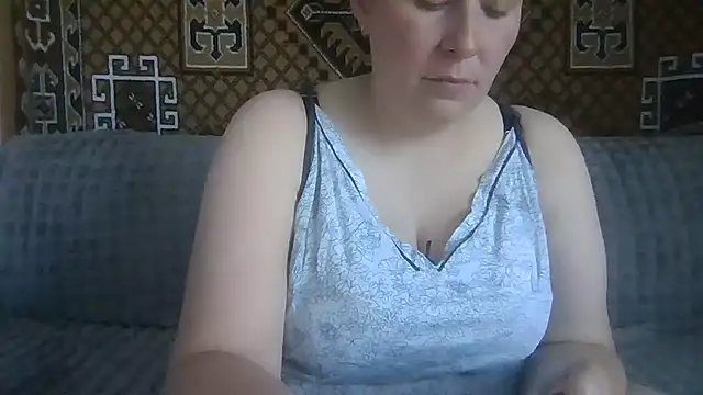 Diana Britt online show from 06-18-26, 06:57