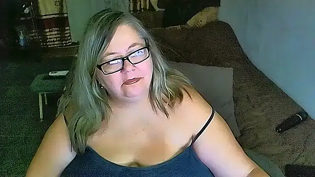 Snapshot of sex2 chatting on 01-31-26, 07:11 sex2 online show from 01-31-26, 07:11