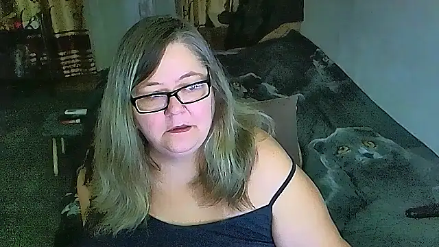 Snapshot of sex2 chatting on 04-17-26, 11:52 sex2 online show from 04-17-26, 11:52