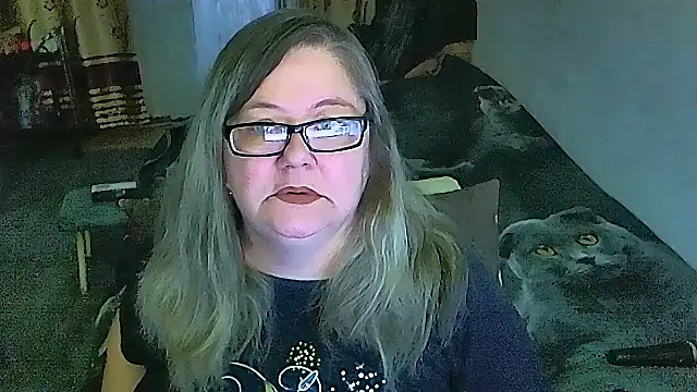 Snapshot of sex2 chatting on 04-23-26, 11:40 sex2 online show from 04-23-26, 11:40