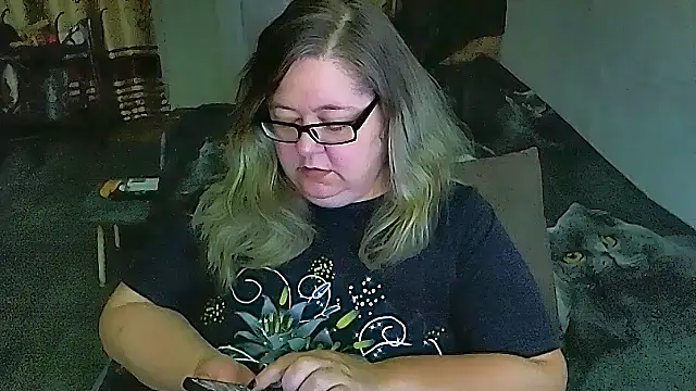Snapshot of sex2 chatting on 05-10-26, 11:43 sex2 online show from 05-10-26, 11:43