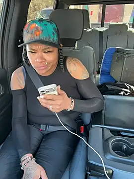 HaloRodeoLover2 online show from 03-18-26, 02:53