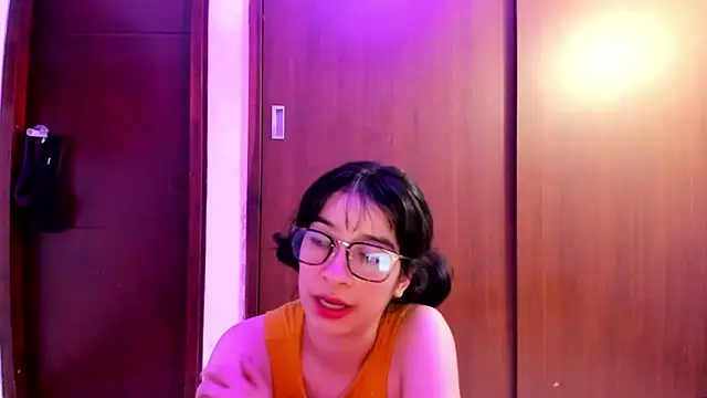  Lunnaa  online show from 12-17-24, 05:51