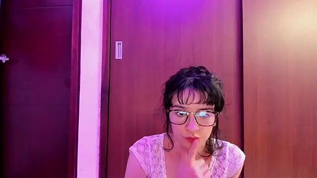  Lunnaa  online show from 03-15-25, 04:13