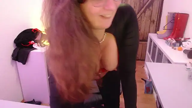 GeilesLuder75 online show from 12-15-25, 05:17