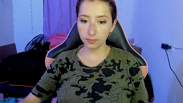 Ginger Sweetty online show from 03-05-25, 11:49