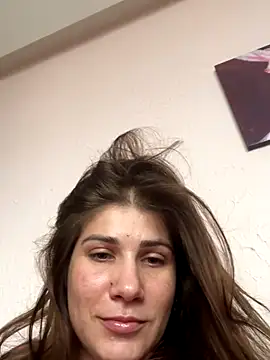 Snapshot of CassandraGood chatting on 11-13-25, 12:59 CassandraGood online show from 11-13-25, 12:59