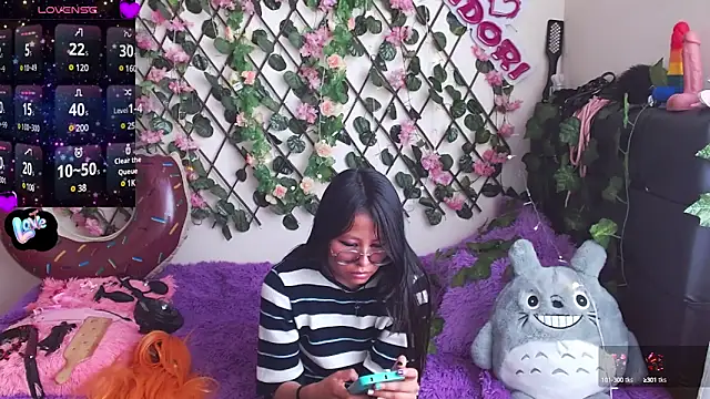 MidoriQuiinn online show from 01-27-25, 05:04