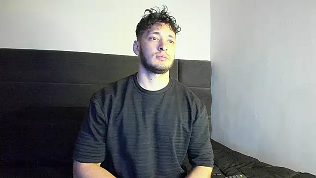 alejandro  2 online show from 11-13-25, 05:12