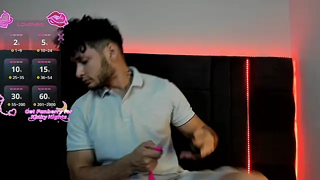 alejandro  2 online show from 04-09-26, 04:34