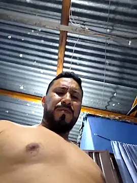 Snapshot of Eumanzor chatting on 04-27-26, 12:52 Eumanzor online show from 04-27-26, 12:52