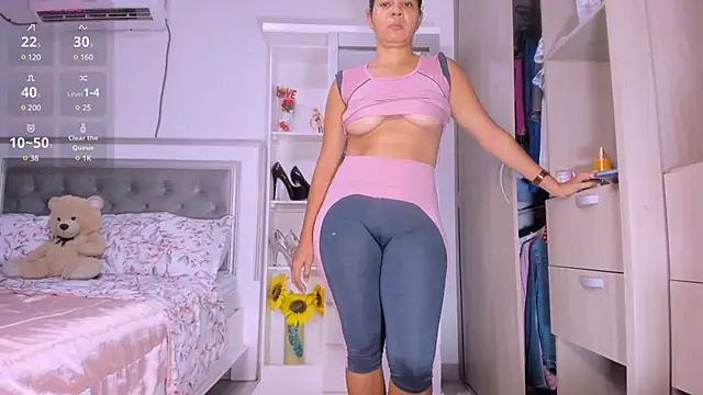 sharonDulce online show from 03-19-25, 02:05