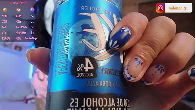 Snapshot of valenor_ chatting on 12-26-24, 06:09 valenor online show from 12-26-24, 06:09