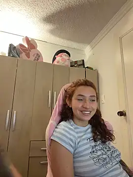 valenor  online show from 04-19-26, 03:55