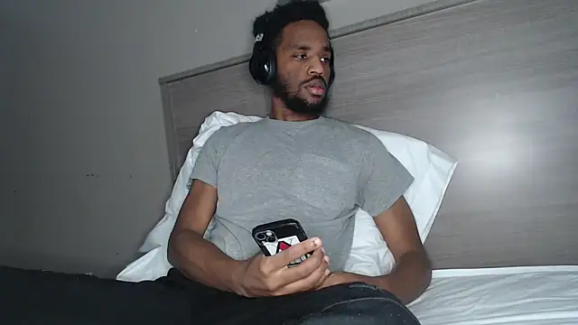 ChrisVacher online show from 02-19-25, 05:38