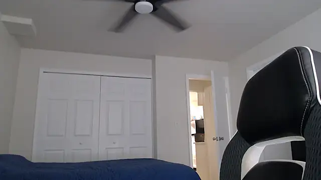 ChrisVacher online show from 09-17-25, 08:43