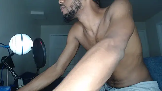 ChrisVacher online show from 11-06-25, 03:07