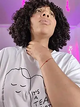 DannaBerry online show from 11-18-25, 03:05