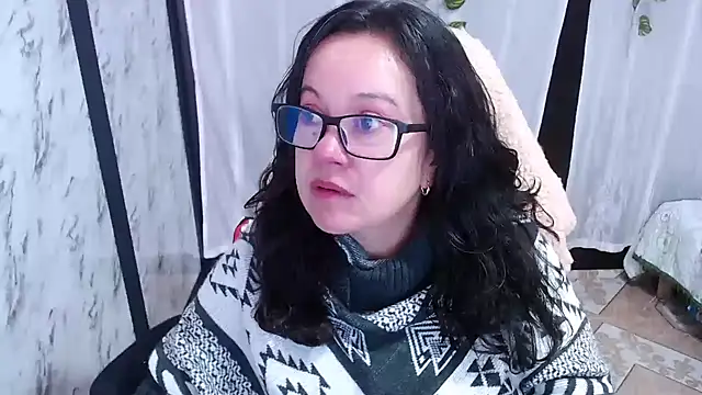 Snapshot of Sonialorens_ chatting on 03-07-25, 12:34 Sonialorens online show from 03-07-25, 12:34