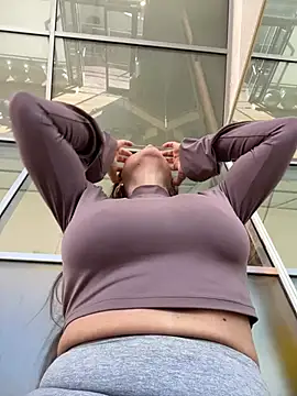 Snapshot of angelitasexy81 chatting on 01-11-25, 12:29 angelitasexy81 online show from 01-11-25, 12:29