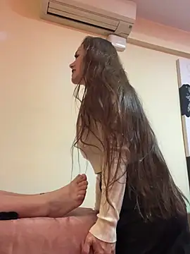 Snapshot of angelitasexy81 chatting on 02-13-25, 10:34 angelitasexy81 online show from 02-13-25, 10:34