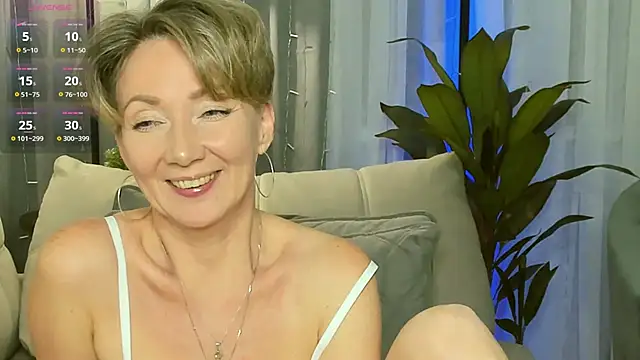 AkexandraFix online show from 02-28-25, 06:20