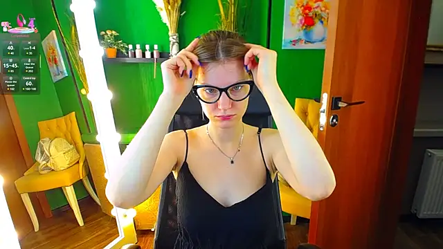 MaryHiggins online show from 03-16-25, 07:37