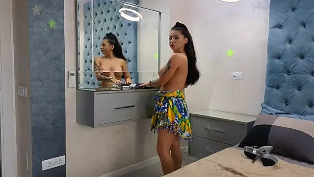 Snapshot of Theowonder chatting on 09-13-25, 06:24 Theowonder online show from 09-13-25, 06:24